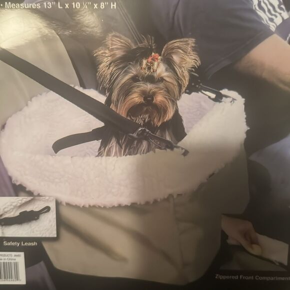 New pet booster seat up to 20lb - Picture 3 of 4